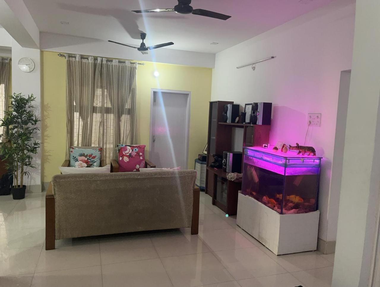 Gruham Sojourn Homestay 古瓦哈提 外观 照片